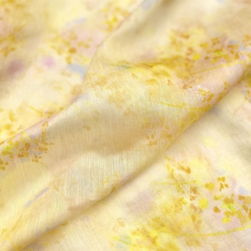 生姜色の日本風花柄グラデーションプリントシルクラミー生地、半 - Kimono Sheer Floral のレビューと価格