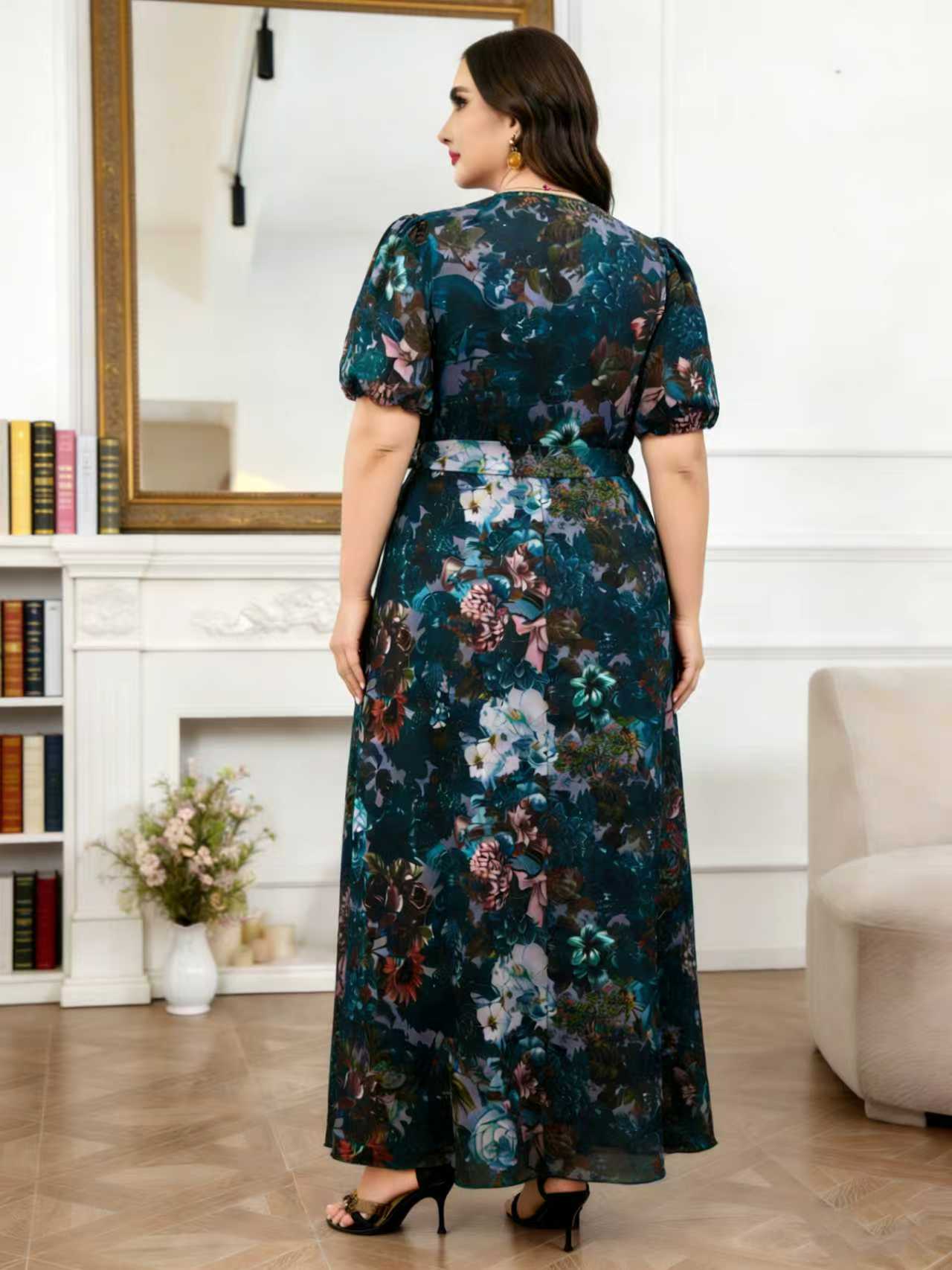 2026新作入荷 プラスサイズ レディース ダークフローラル - Romper Floral Print のレビューと価格