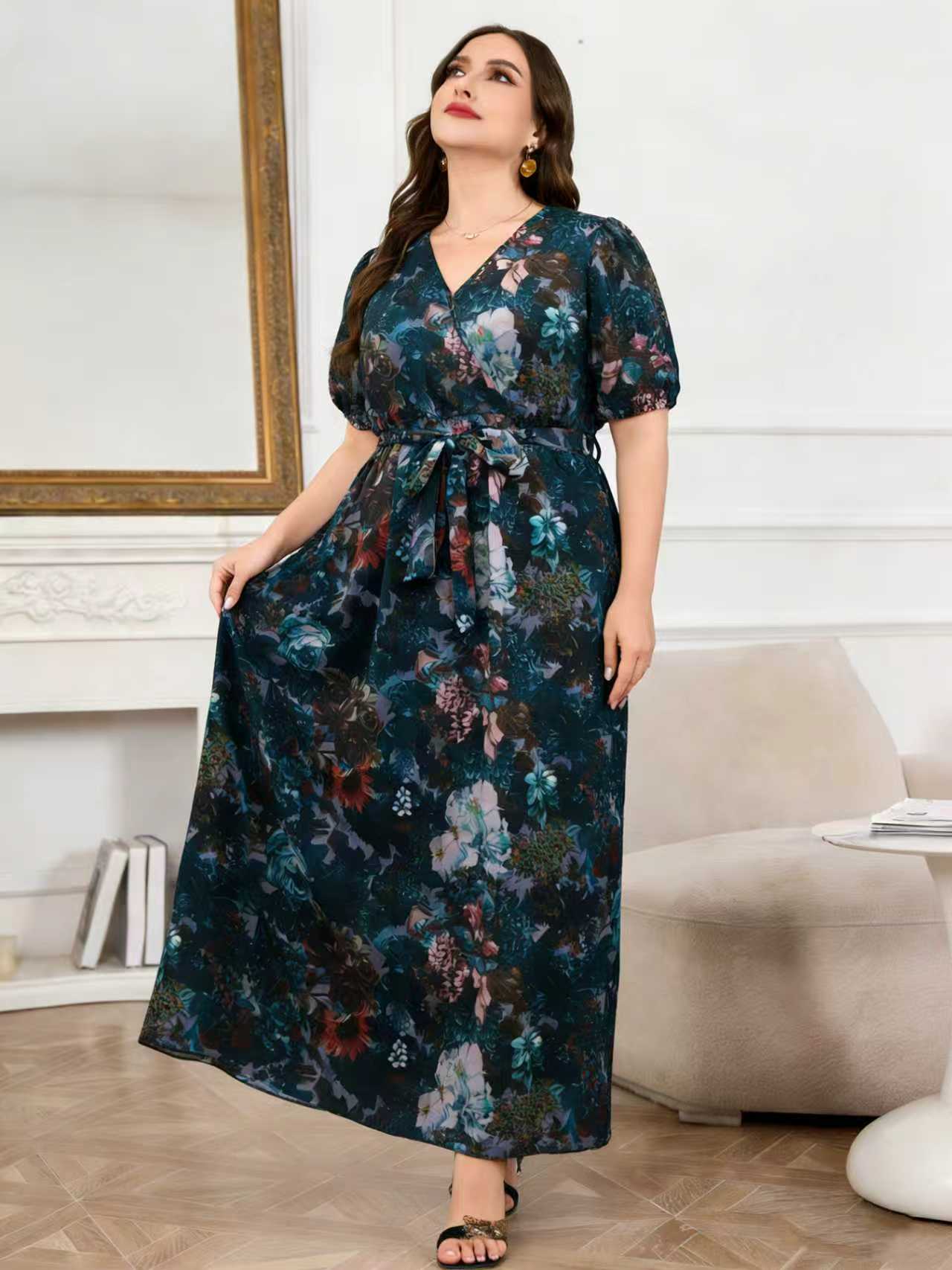 2026新作入荷 プラスサイズ レディース ダークフローラル - Romper Floral Print のレビューと価格
