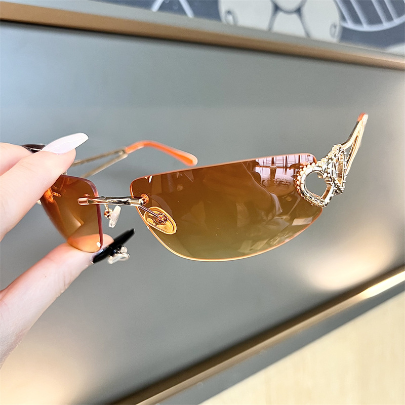 新しいオーバルキャットアイフレームレスマーキュリーサングラス - Sunglasses Cat Eye のレビューと価格