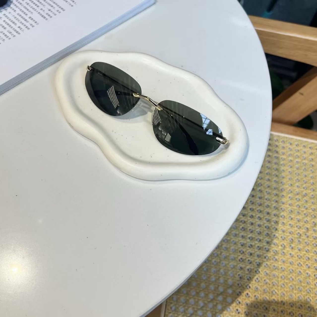 UV400 リムレスシェード、キャットアイミニマリストサング - Sunglasses Cat Eye のレビューと価格