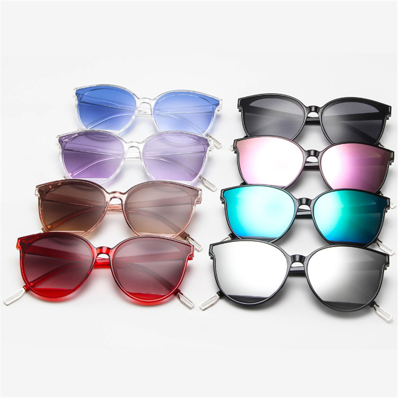 新しいファッションアイウェアキャットアイ男性女性ヴィンテージ - Sunglasses Cat Eye のレビューと価格