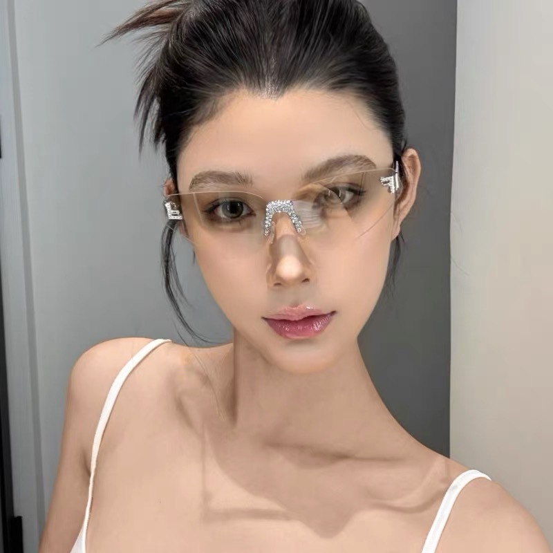 女性のセクシーなキャットアイリムレスラインストーンサングラス - Sunglasses Cat Eye のレビューと価格