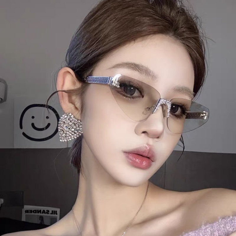女性のセクシーなキャットアイリムレスラインストーンサングラス - Sunglasses Cat Eye のレビューと価格