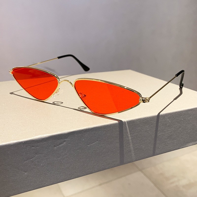 新型キャットアイスモールフレームサングラス、レトロサイクリン - Sunglasses Cat Eye のレビューと価格