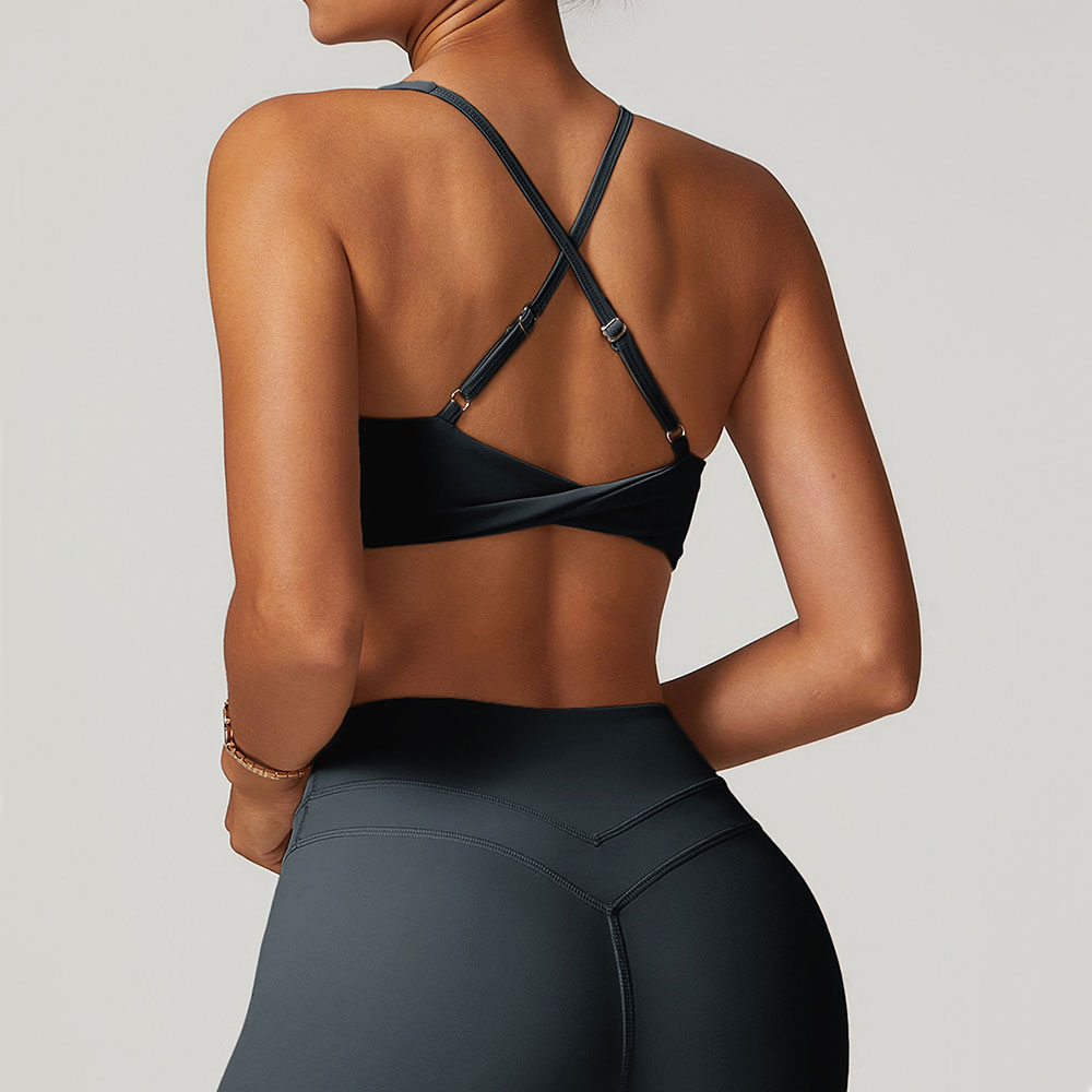 Juren-女性用スポーツブラ,フィットネスブラ,ホルター下 - Bralette Triangle Set のレビューと価格